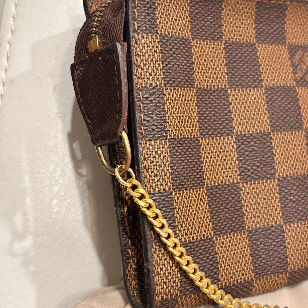 Louis Vuitton LV Damier Ebene Marais Bucket Zip Pouch - Picture 3 of 15